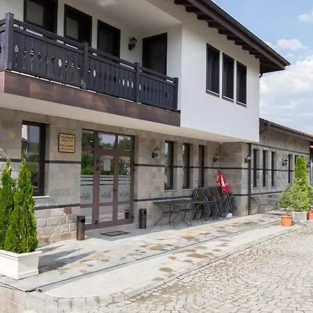 Hotel Комплекс Богдана 4*