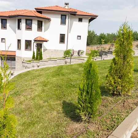 Hotel Комплекс Богдана 4*